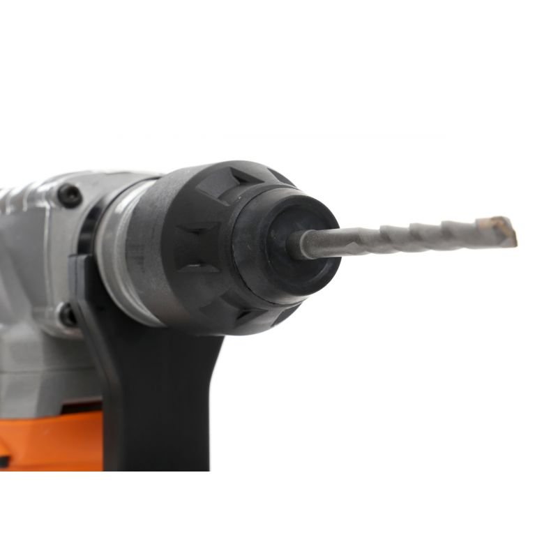 Perforatorius 2400W KD1693 - Sodrinta.lt