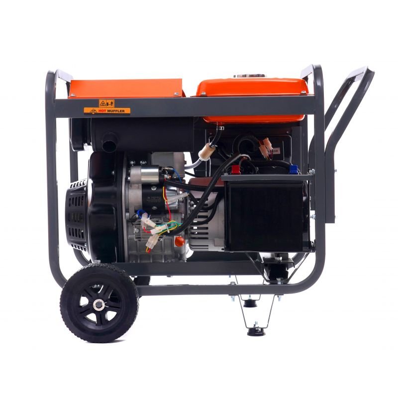 Benzininis trifazis elektros generatorius KD126 8KW 80% 230/380V - Sodrinta.lt