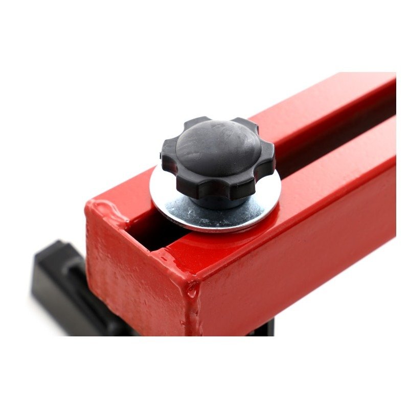 Variklio laikiklis – traversas 500 kg – Kraft&Dele KD324 - Sodrinta.lt