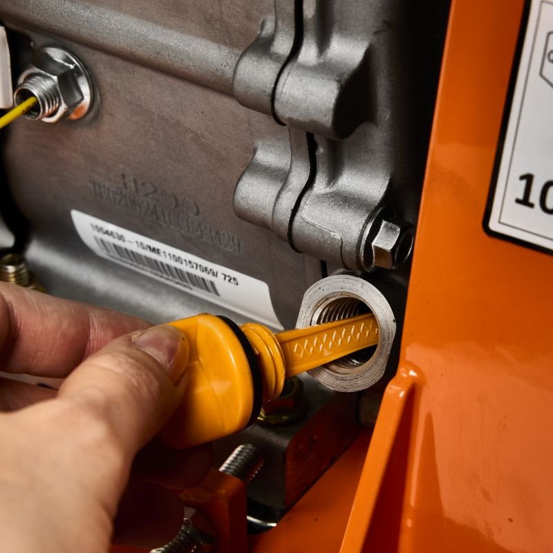 Plokštuminė vibroplokštė LONCIN 7 HP, 60 kg su guma KD1196 - Sodrinta.lt