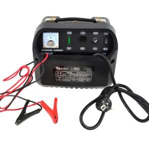 Akumuliatorių įkroviklis CB40, 12/24 V, 30 A, su europiniu kištuku GEKO G80014